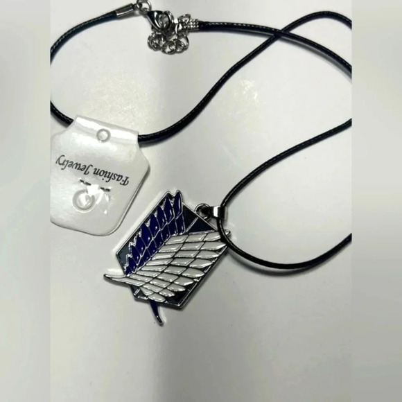 Black Rope / Attack on Titan/ Wings of Freedom Necklace Pendant - Picture 2 of 5